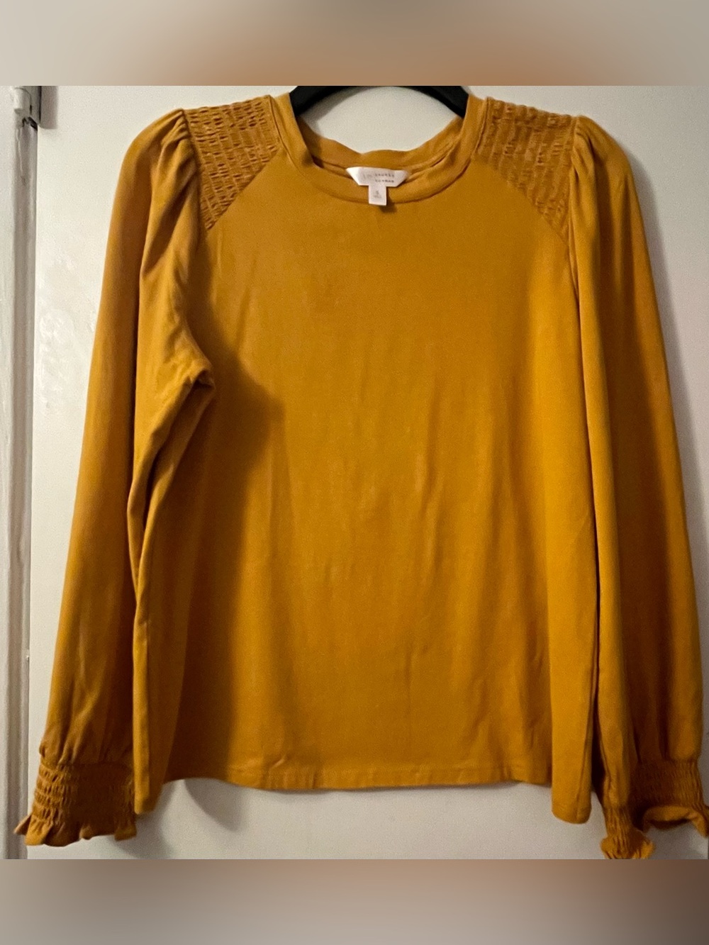 Lauren Conrad Women's Long Sleeved Mustard Pullover Blouse s